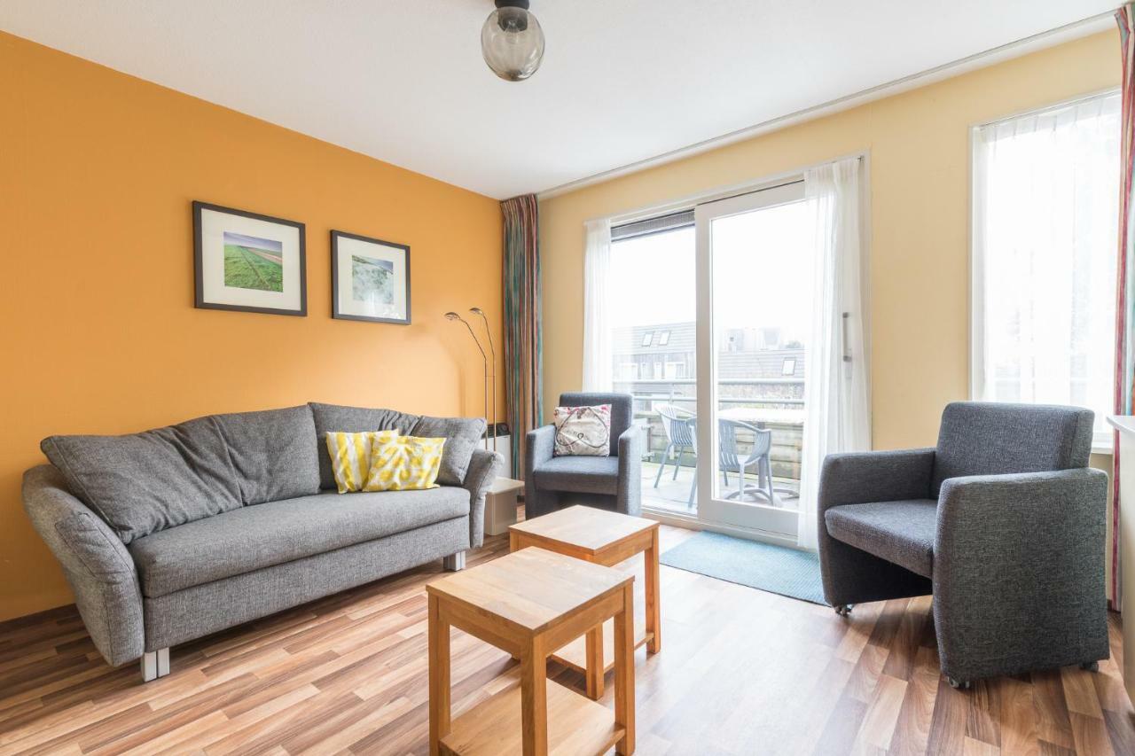Appartement De Vrijbuiter, Resort Amelander Kaap 霍勒姆 外观 照片