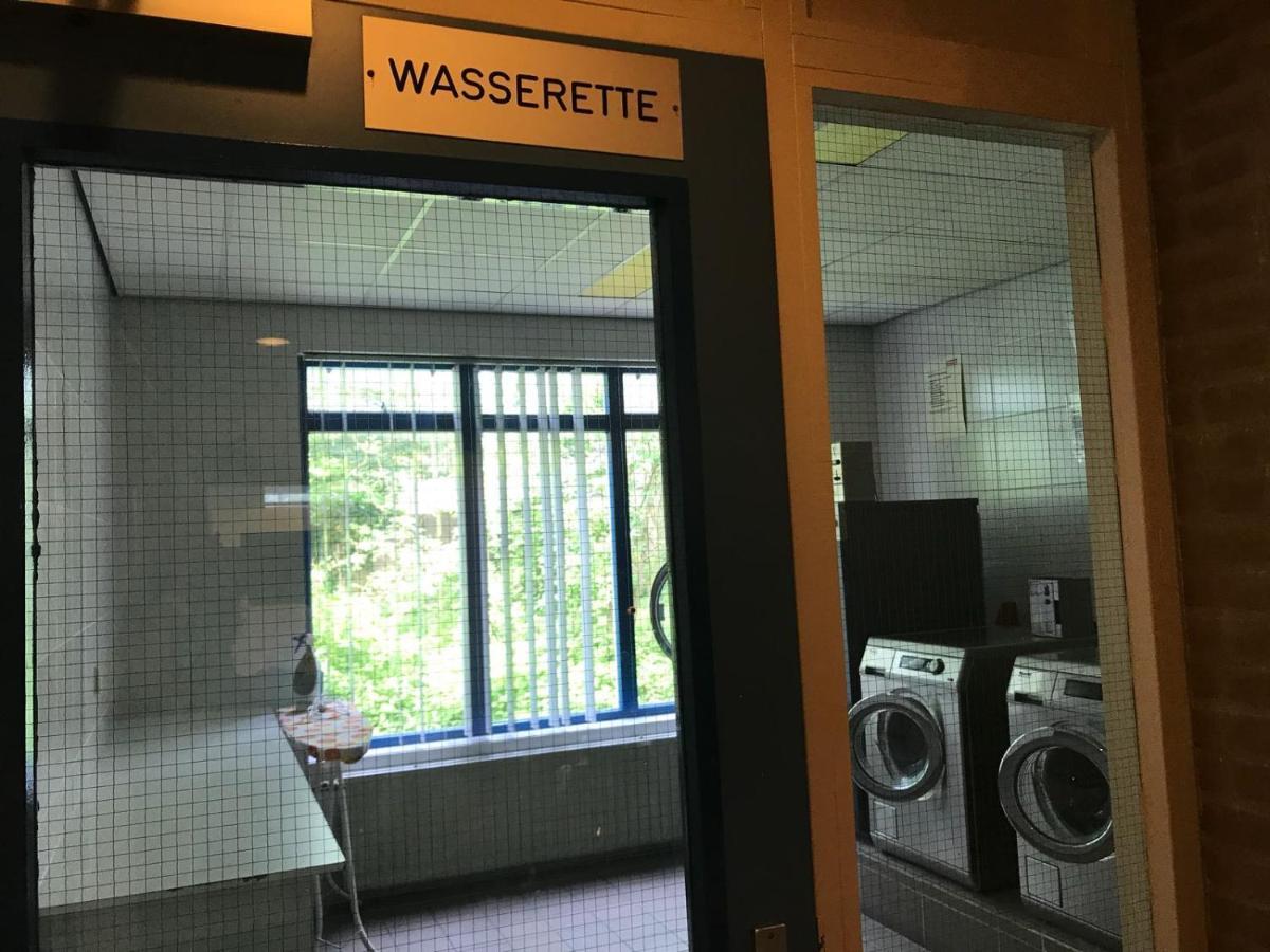 Appartement De Vrijbuiter, Resort Amelander Kaap 霍勒姆 外观 照片